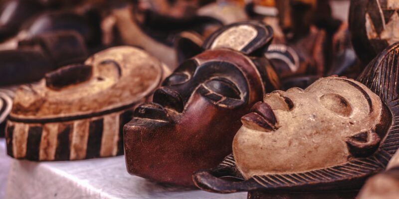 Art africain masque sculpture